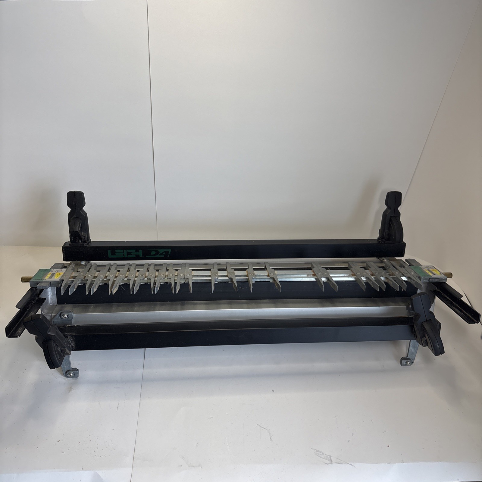 Leigh D4 - Dovetail Jig 24 inch 24"