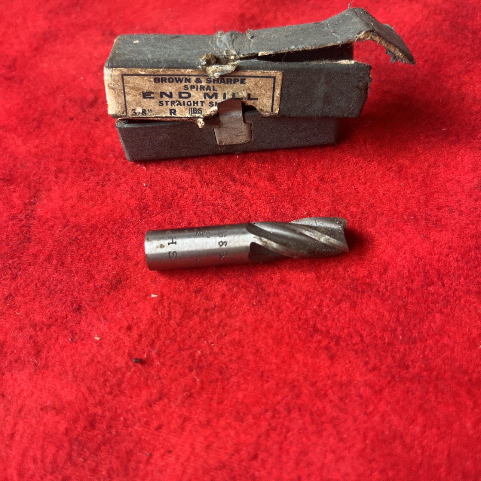 BROWN & SHARPE END MILL SPIRAL TAPER HIGH SPEED 3/8" - USA (k44)
