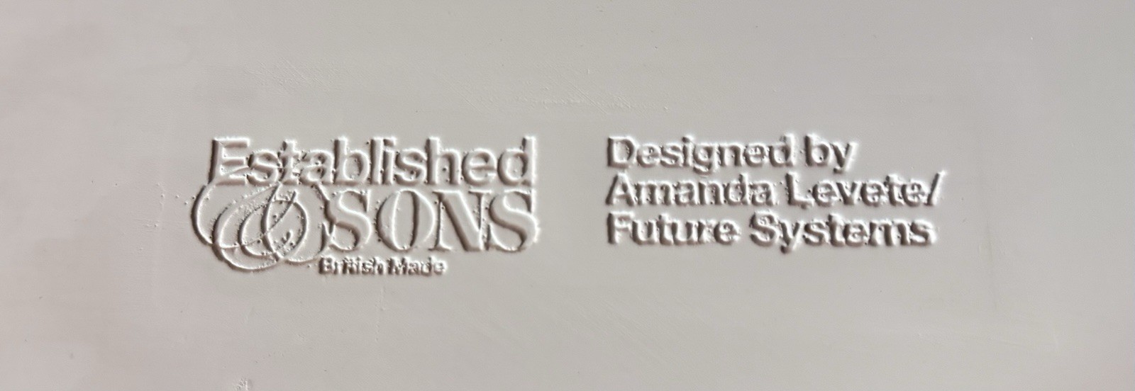 Established and Sons, Amanda Levete/Future Systems Drift Bench White