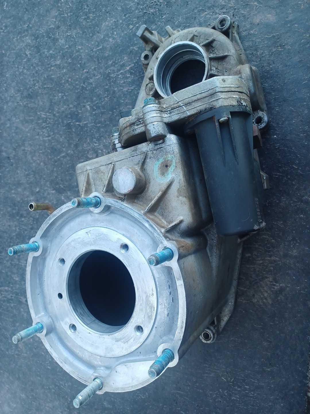 New Process 233D Front Case Half w/shift Motor. #32090
