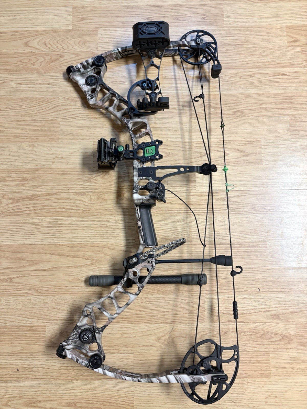 Mathews (SE6) 30 28-29in 60-70lb Left Handed Compound Bow