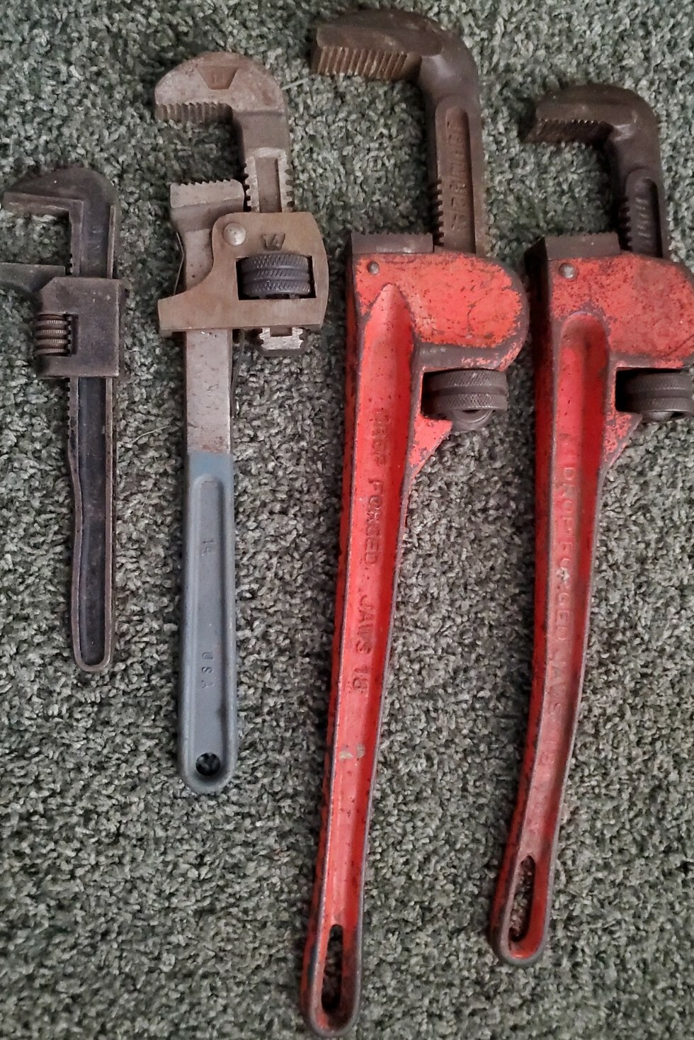 Lot Of 4 Pipe Wrenches 18, 14, 9 Inch In Working Condition