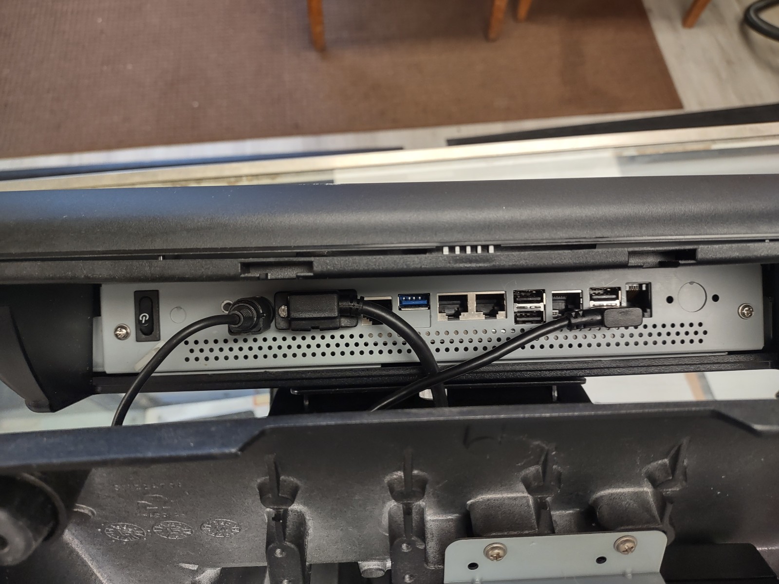 Touch Dynamic Pulse J1900 POS 64GBSSD w/customer screen Win Embedded 8.1