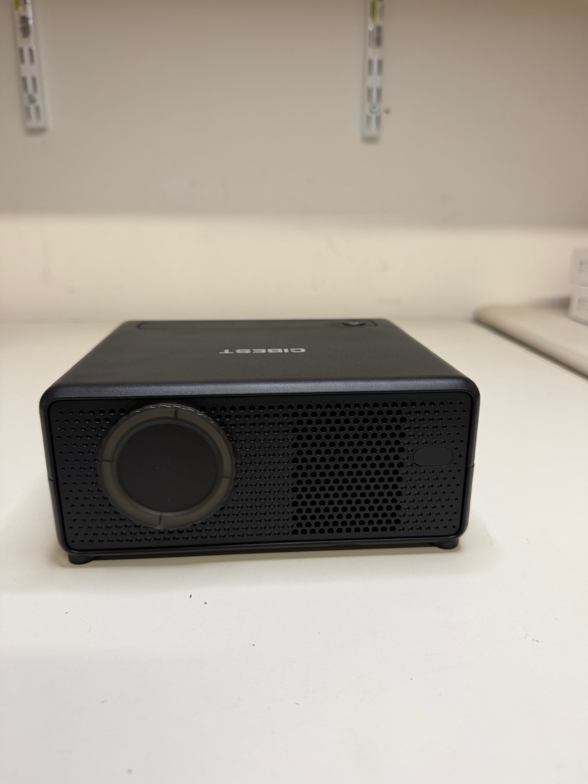 CIBEST Portable Video Projector Mini New