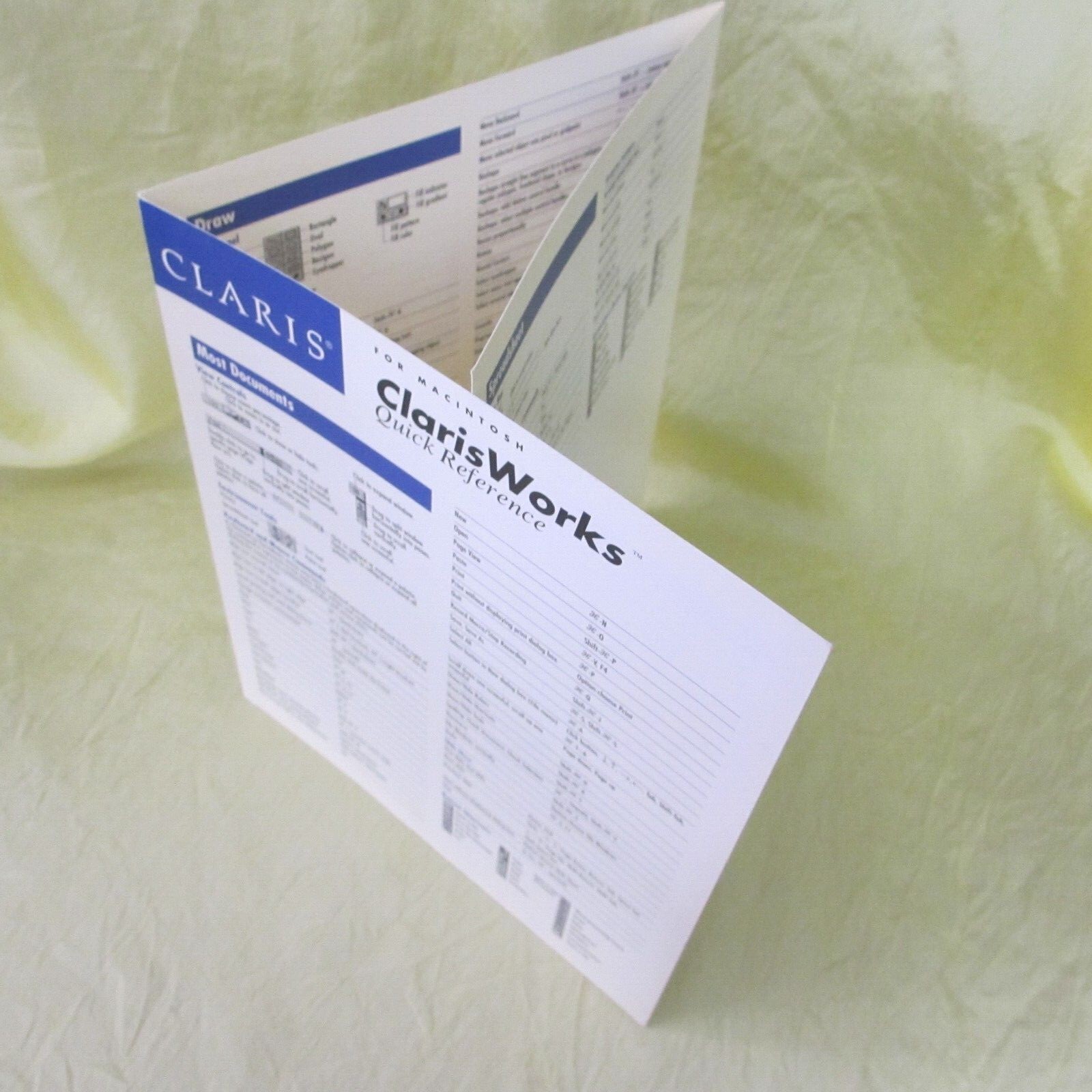 ClarisWorks CLARIS Apple MAC MACINTOSH learn how to quick page from BOOK manual