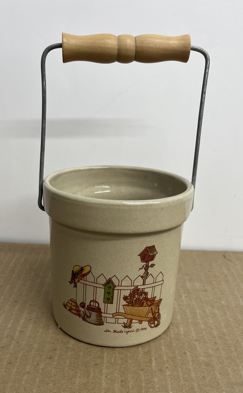 Vintage Handle Crock 1995 Jan Shade Lynch Garden Scene 4 1/8" Tall 4" Diameter