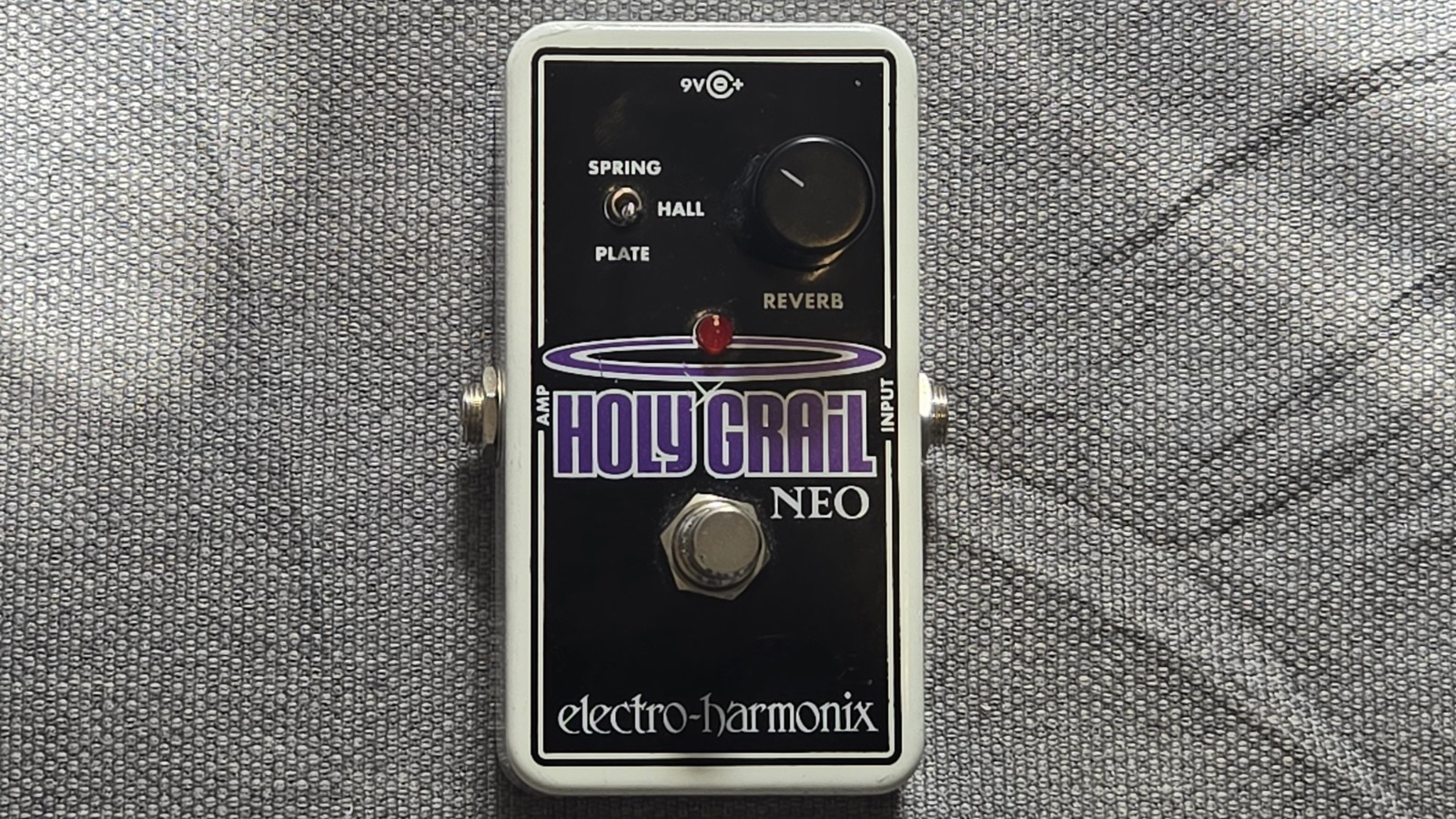 Electro-Harmonix Holy Grail Neo Reverb Pedal w/3 Selectable Reverbs