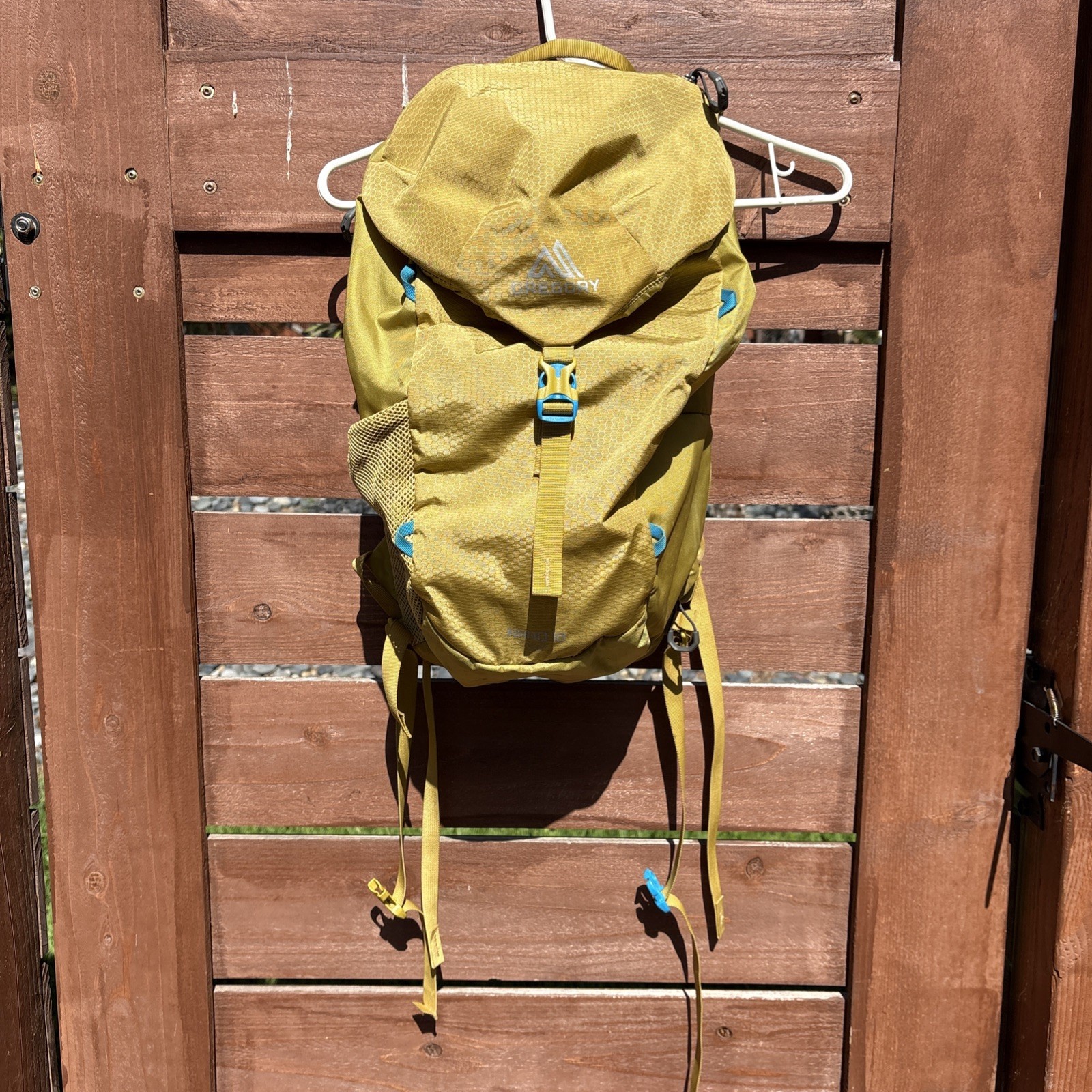 Gregory Nano 18 Hydration Backpack — Unisex, Yellow/Blue