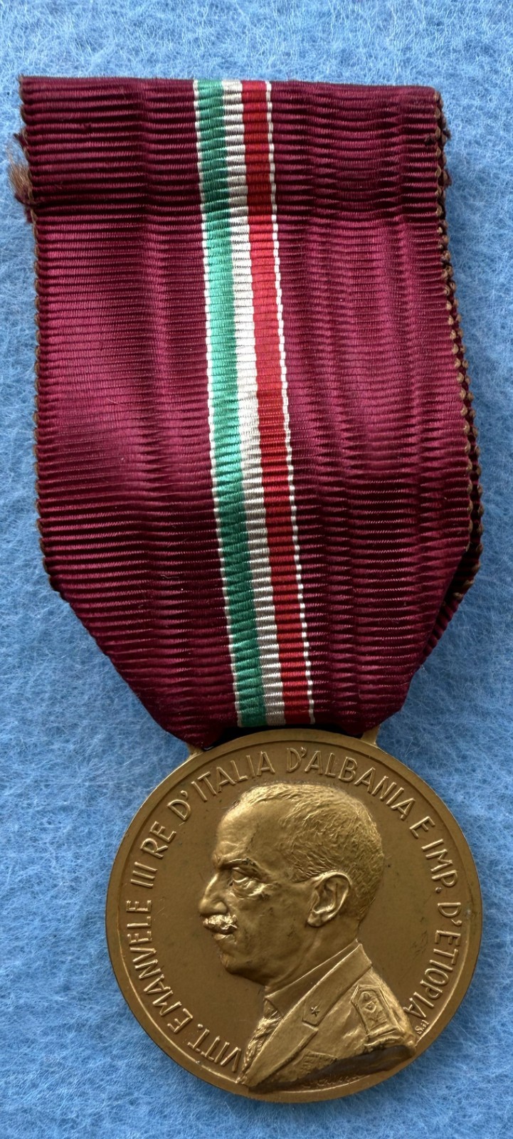 WWII - medal to the merits of the G.I.L. - original - first grade gold