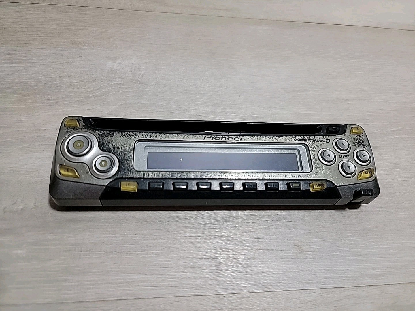 Pioneer  DEH-1600 Replacement Faceplate