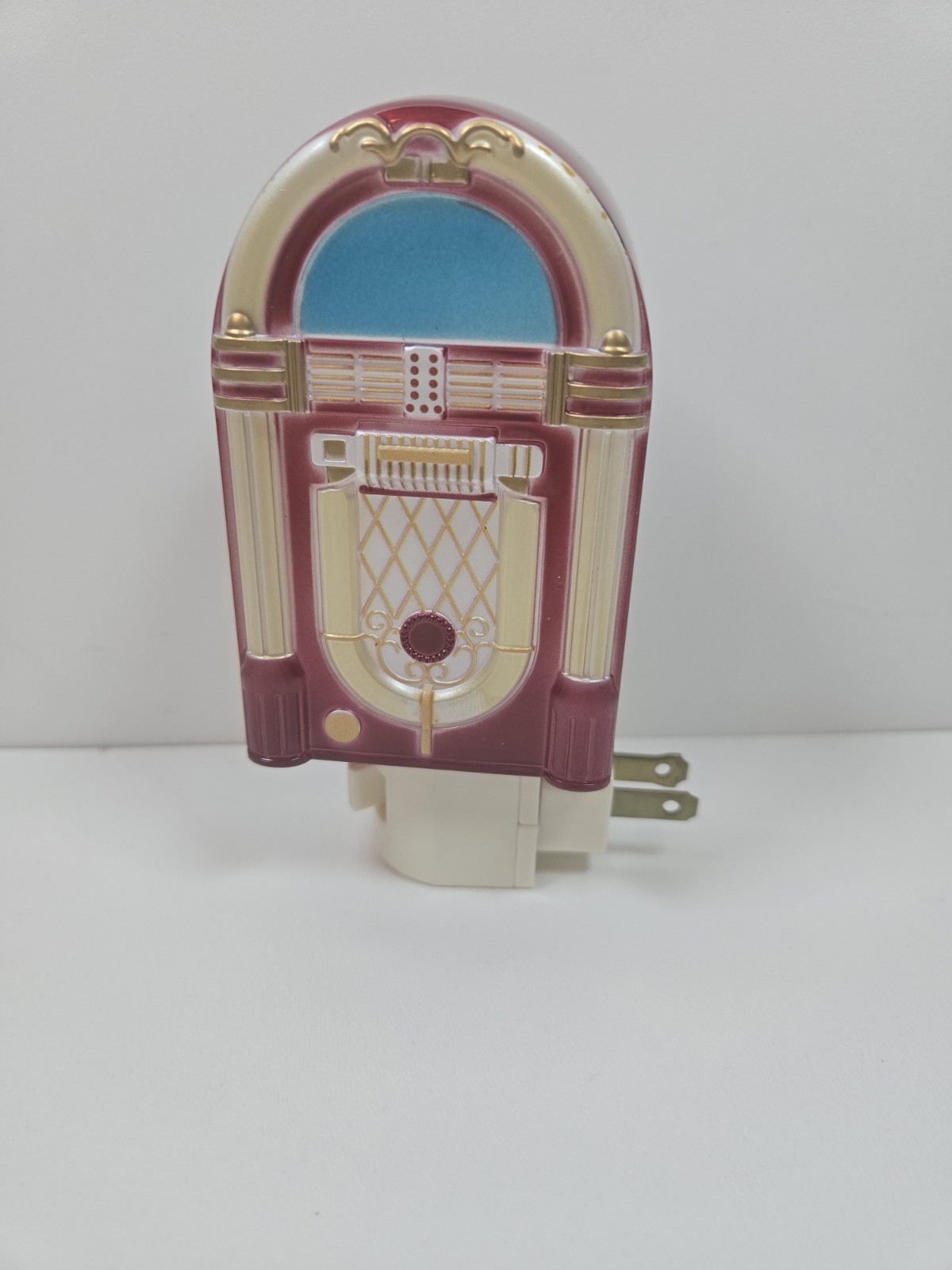 COLORFUL JUKEBOX NIGHT LIGHT - CRACKER BARREL EXCLUSIVE