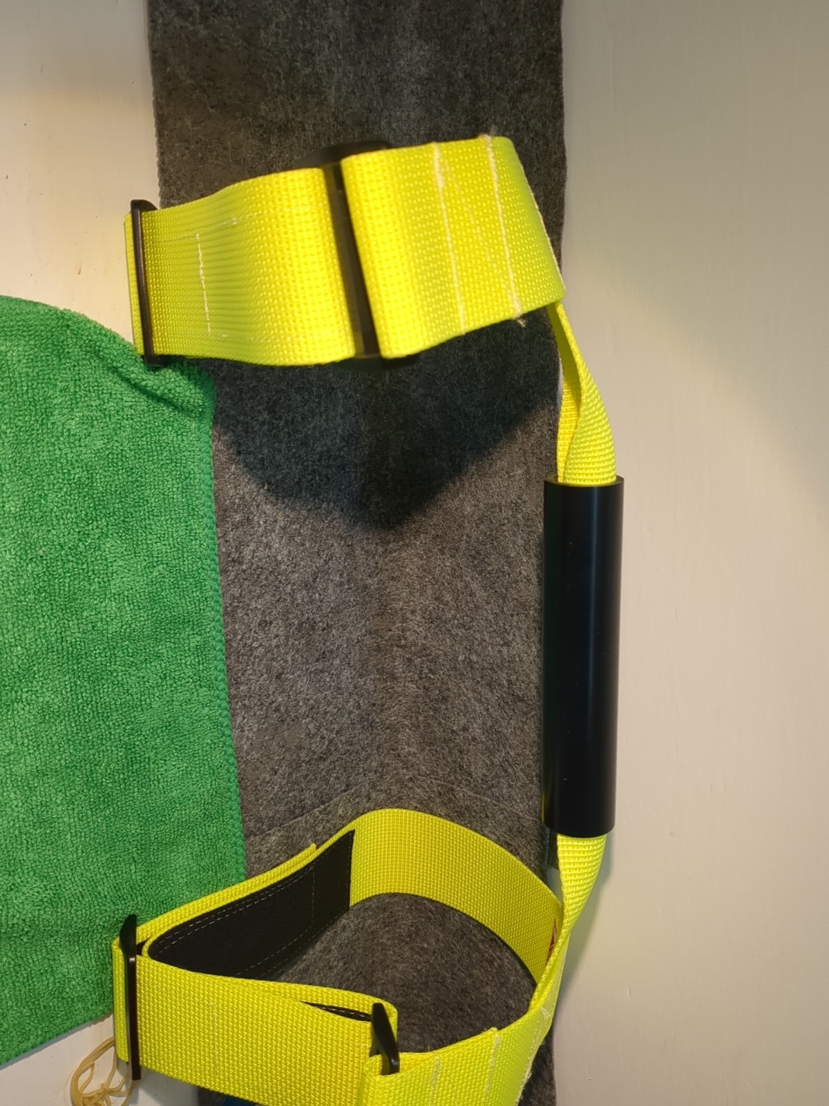 Innovative Scuba Concepts Heavy Duty Scuba Tank Carrier YELLOW And Black, NEW