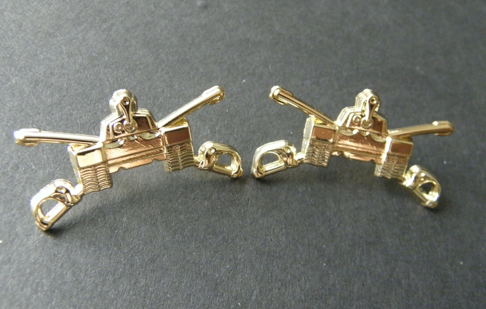 US Army Armored Division Cavalry Set of 2 Lapel Pin Badge 1.25 inches Gold Color
