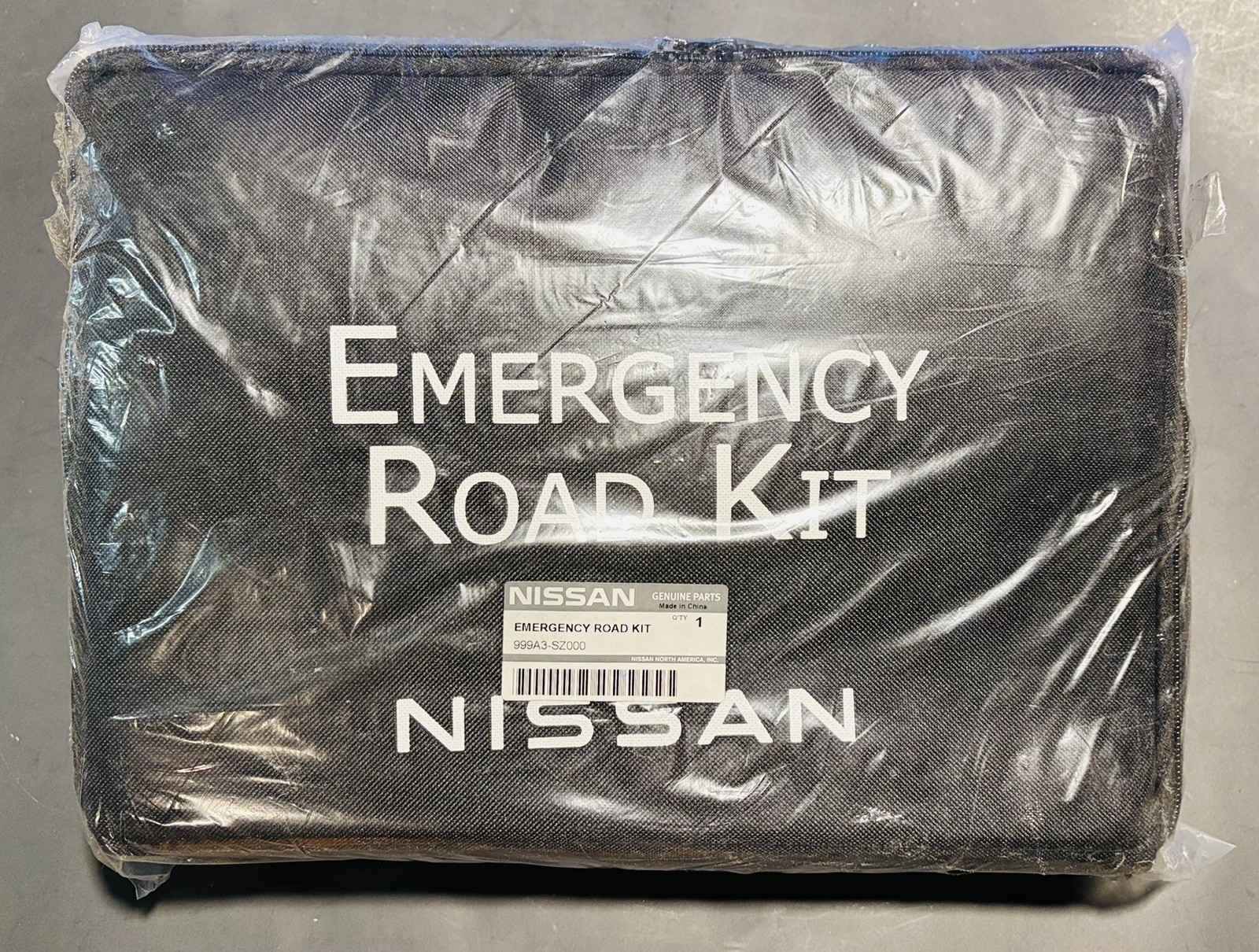 Nissan Emergency Road Kit 999A3 - SZ000
