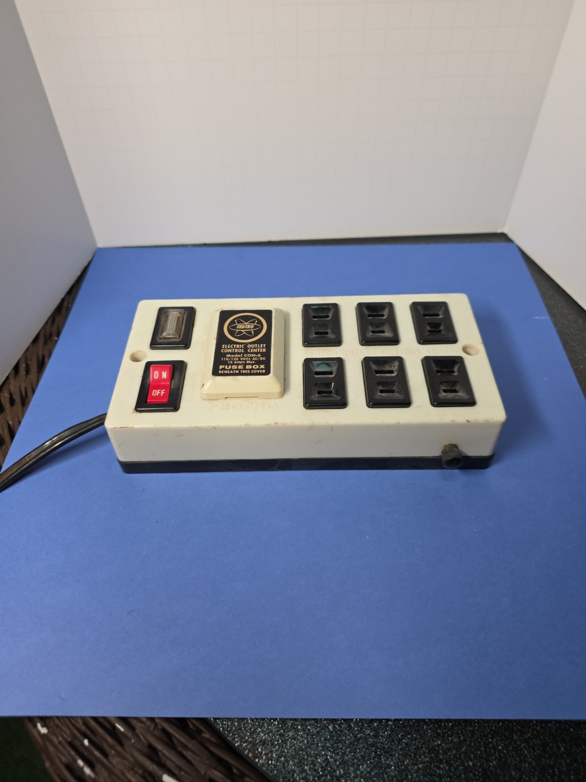 Vintage Fedtro Outlet Control Center Model CON-6  Power Strip Surge Protect