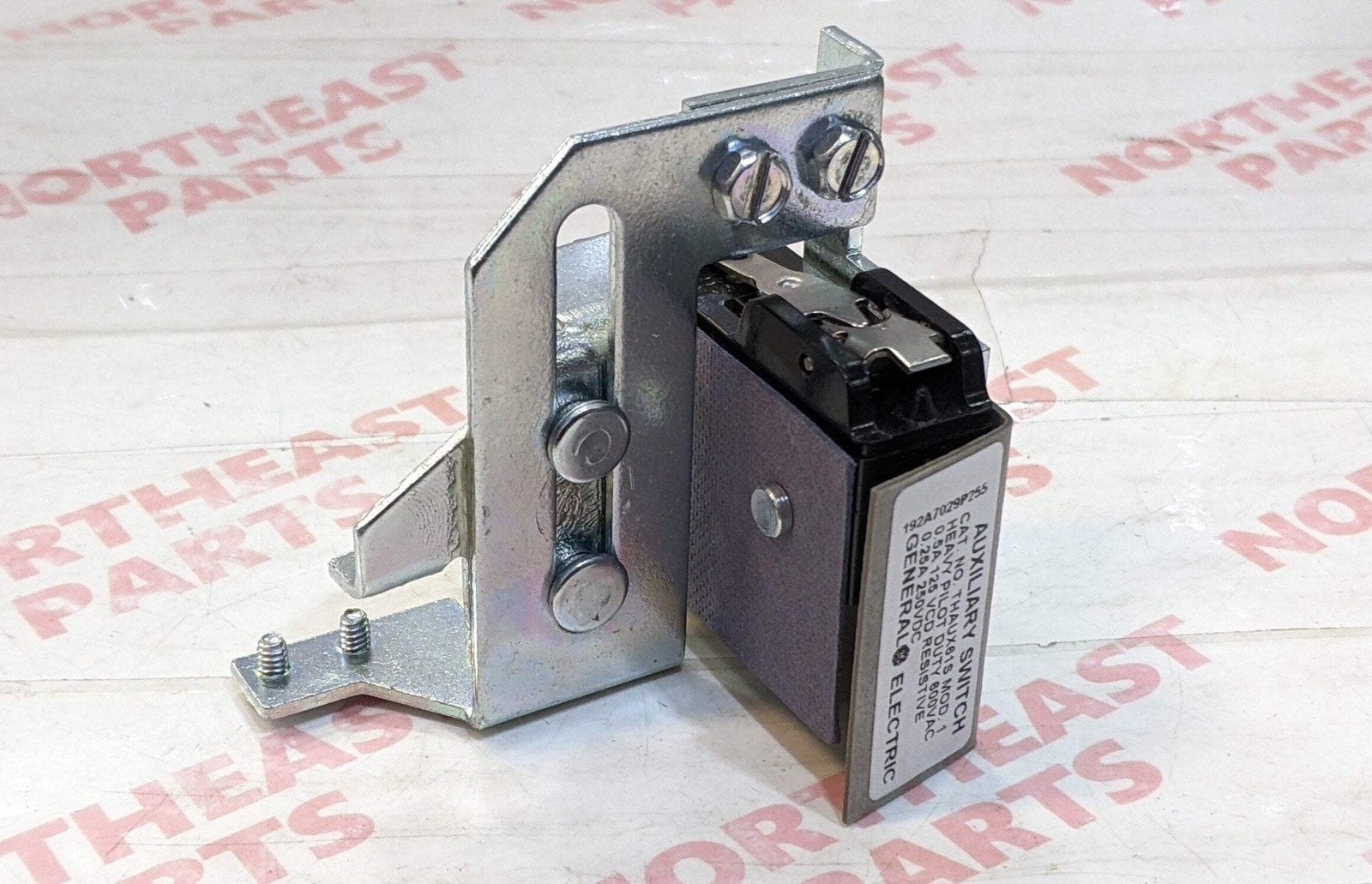 ABB THAUX61S