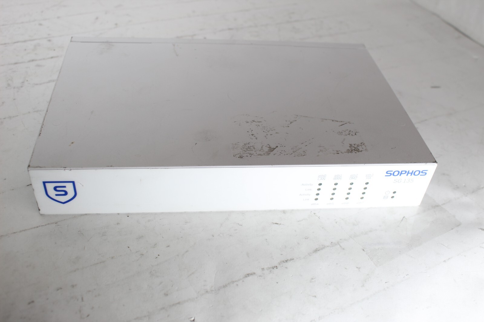 Sophos SG 135 Rev.2 Security Appliance (No Ac Adapter)