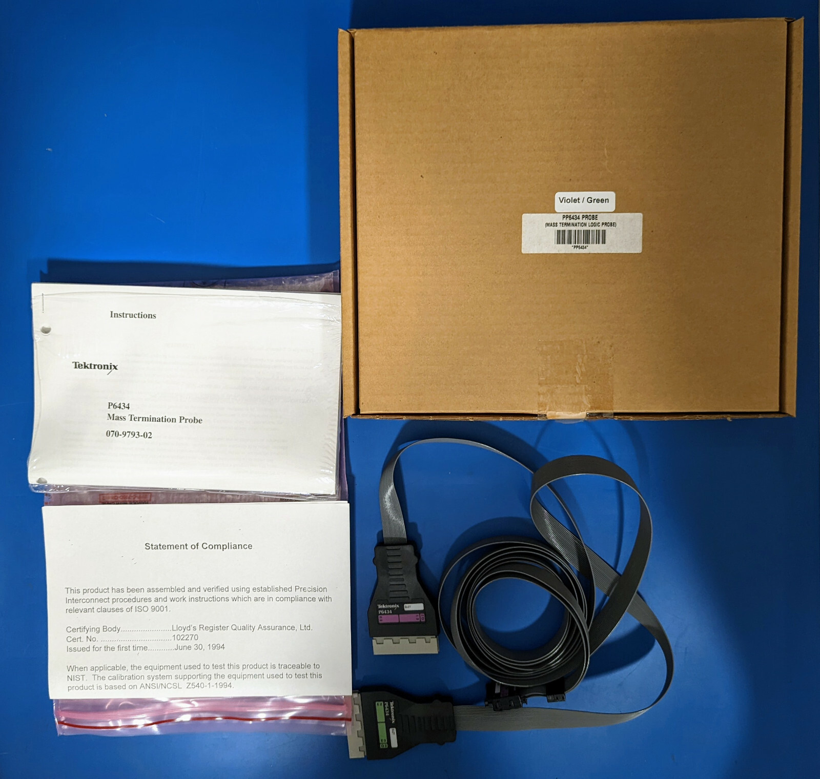 Tektronix P6434 Mass Termination Logic Probe (Violet / Green)