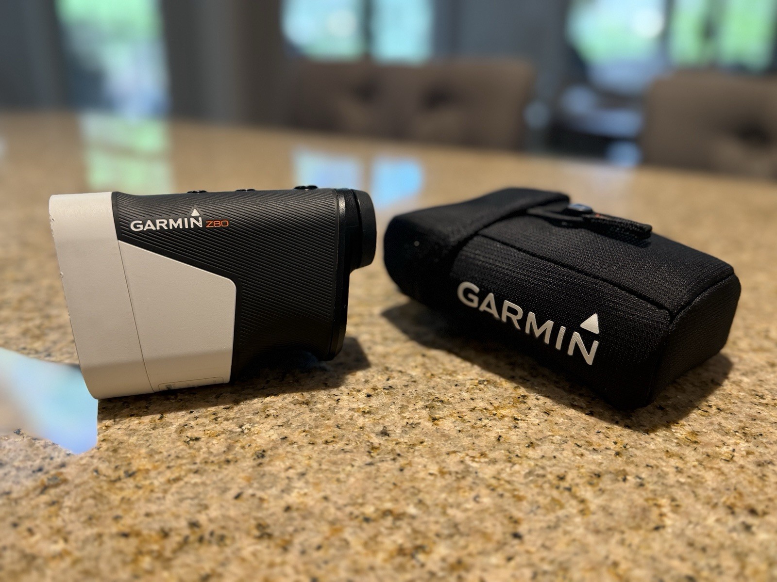 Garmin Z80 Golf GPS Rangefinder w/ Case