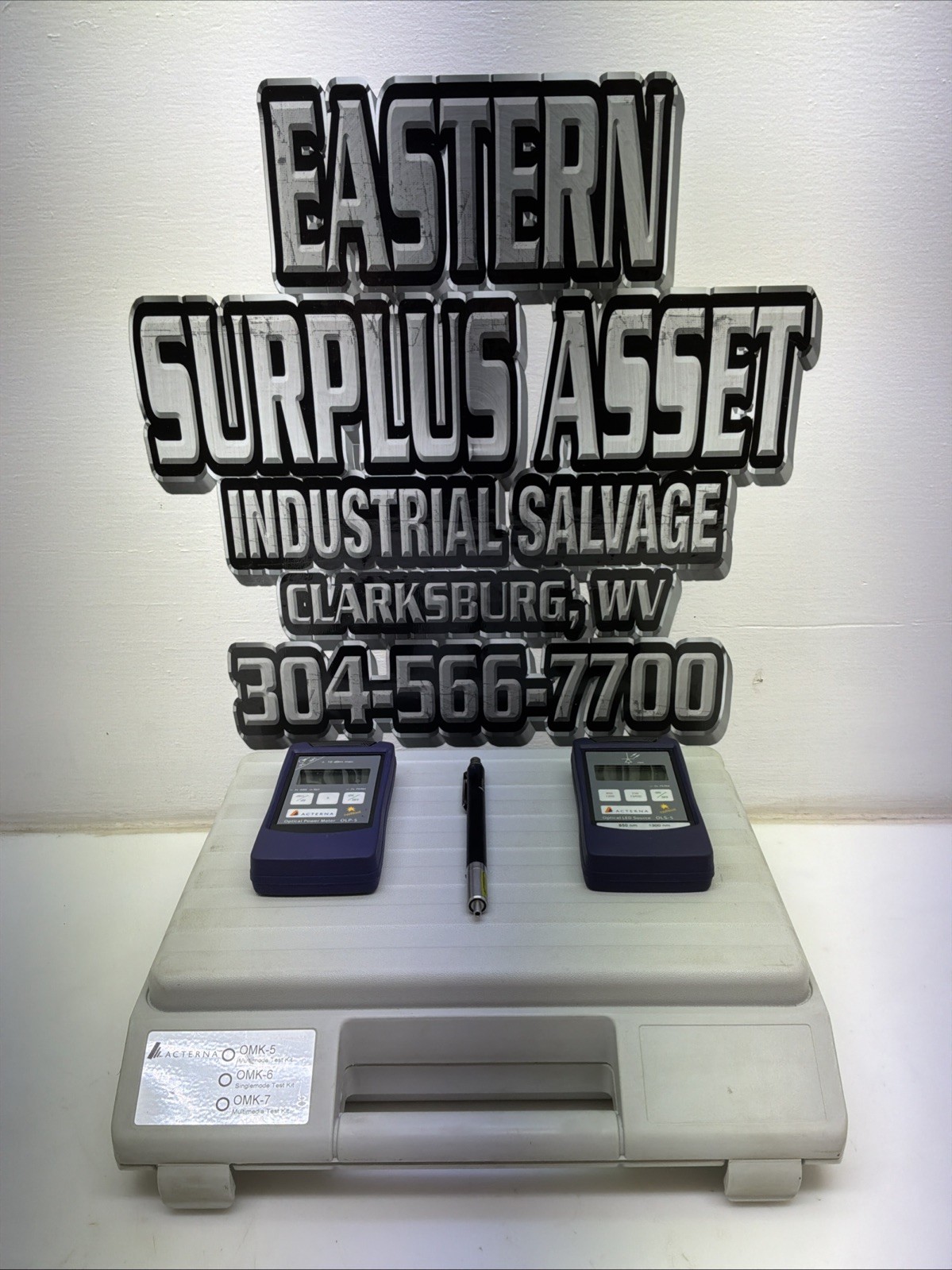 Acterna Optical Power Meter OLP-5 W/ LED Source OLS-5