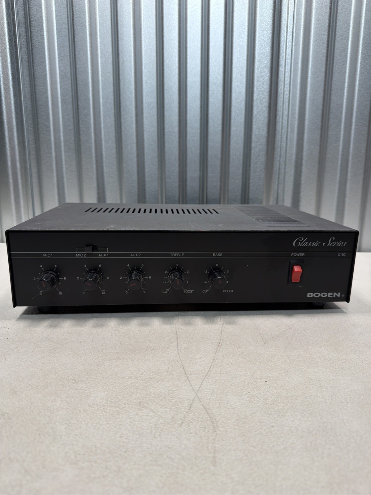 Bogen C-60 Classic Series Mixer Amplifier