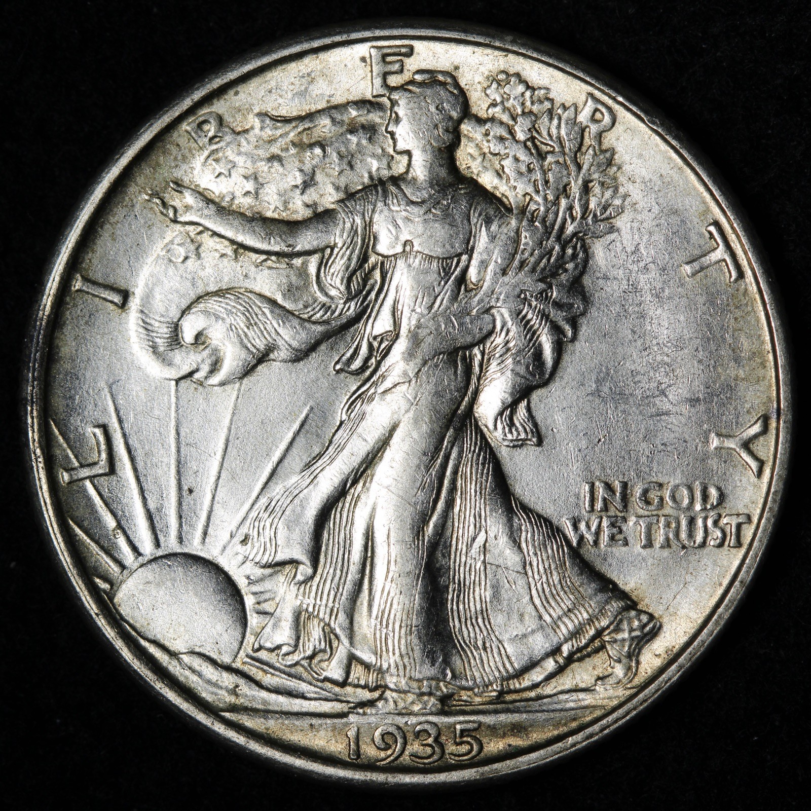 1935-D Walking Liberty Silver Half Dollar BU *UNCIRCULATED* MS E377 UACCM