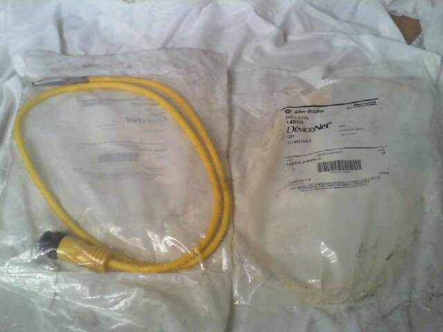 Allen Bradley 1485R-P1M5-C Devicenet 3AMP 5PIN 24VDC Mini Male Straight Connecto