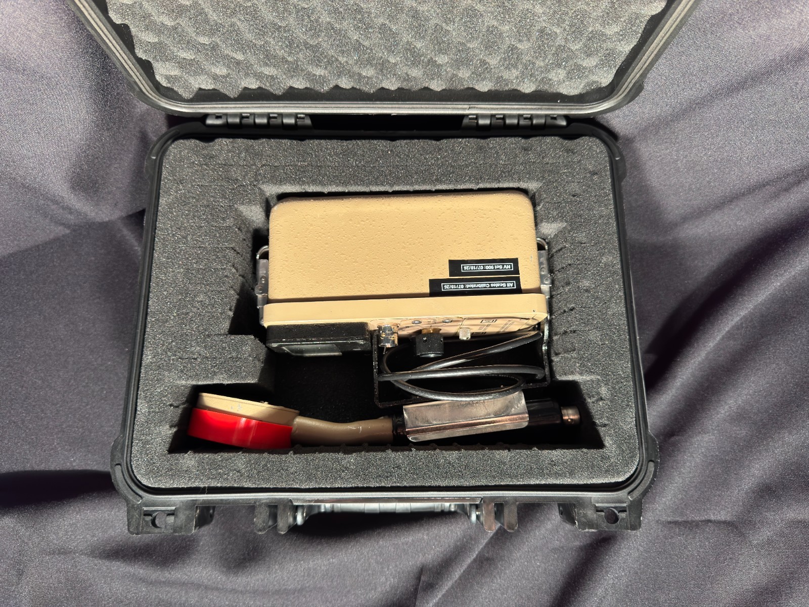 MINT Ludlum Model 3 Radiation Detector + 44-9 αβγ GM Probe, Hard case, 2026 Cal!