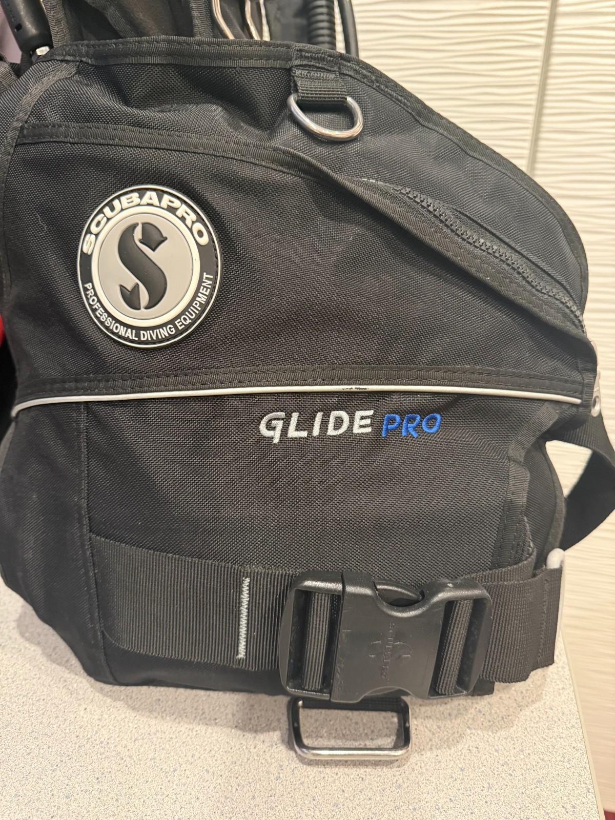 Scubapro Glide Pro BCD with Air 2 - Size LG