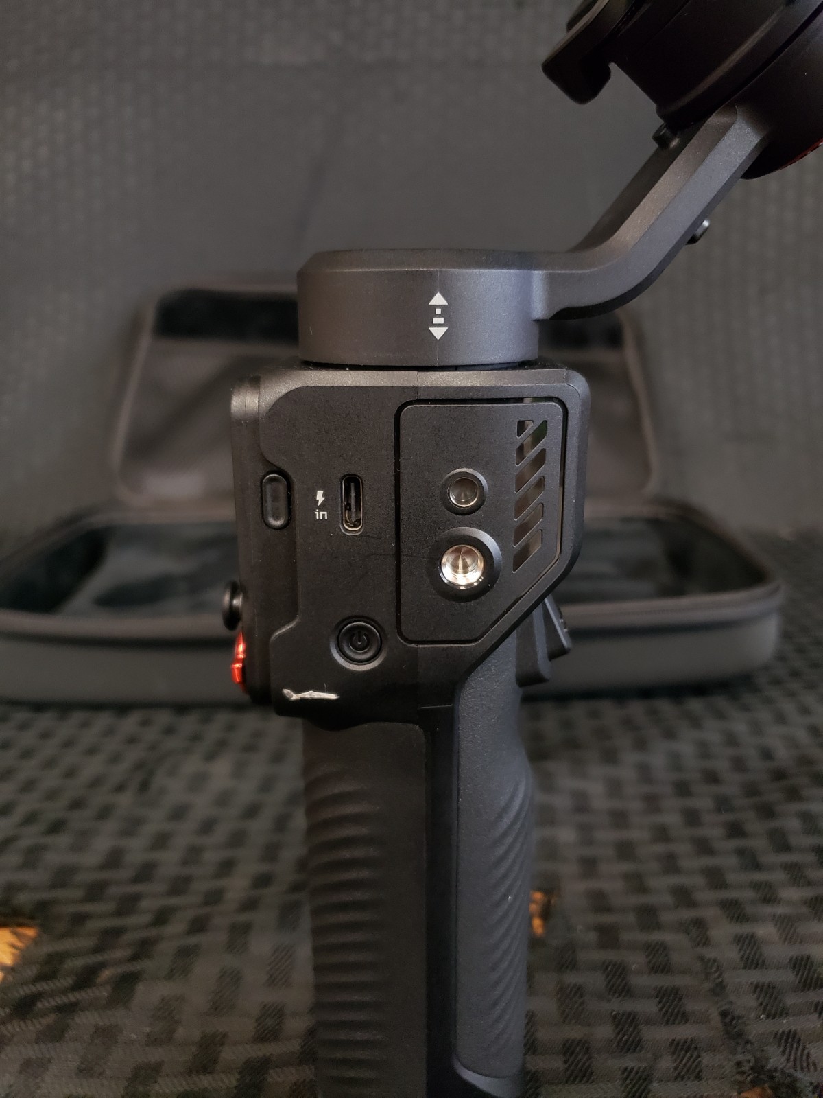 514530 - Hohem Isteady M7 Gimbal W/ Case & Extras
