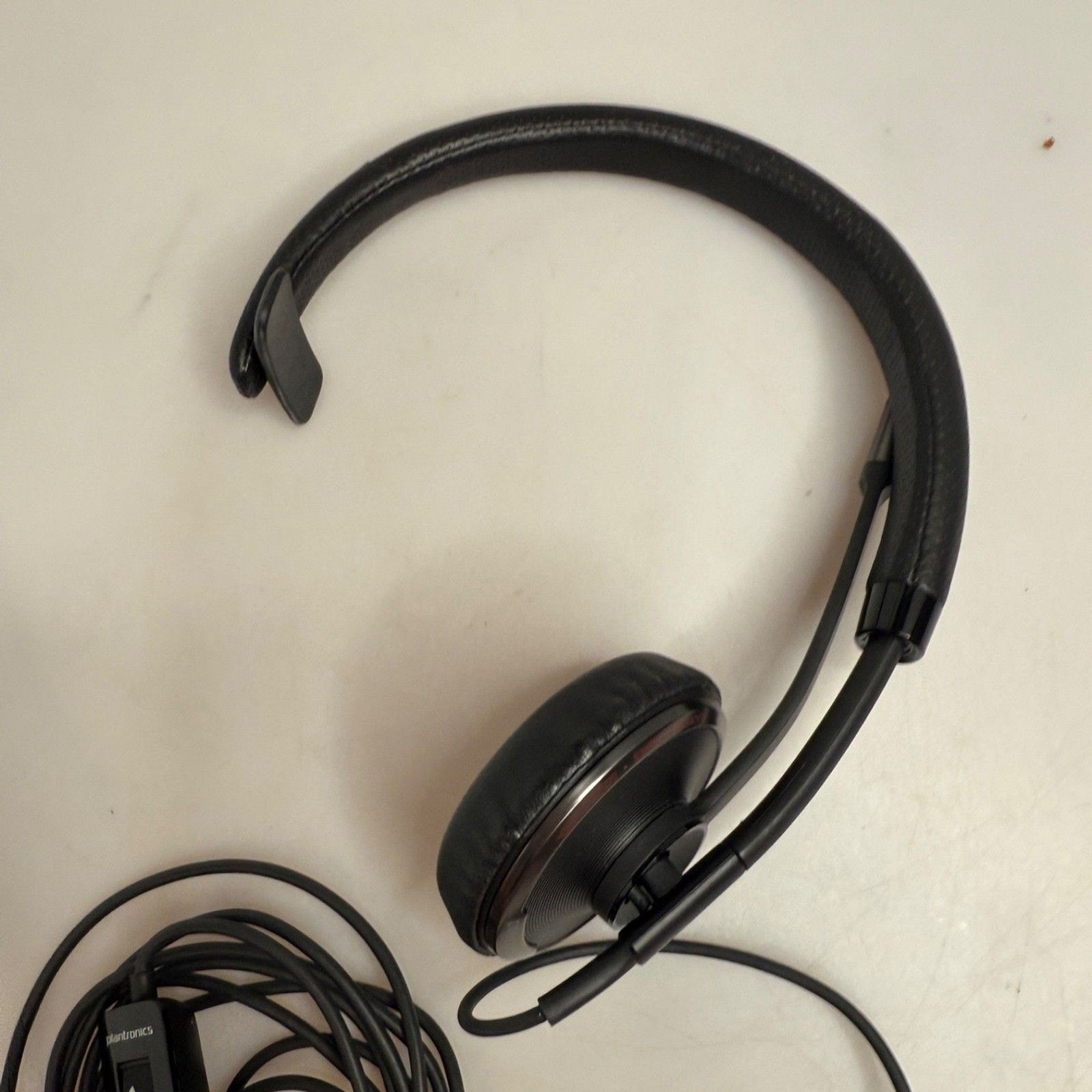 Plantronics Blackwire C510 500 Series USB On‑Ear Headset with Case EUC