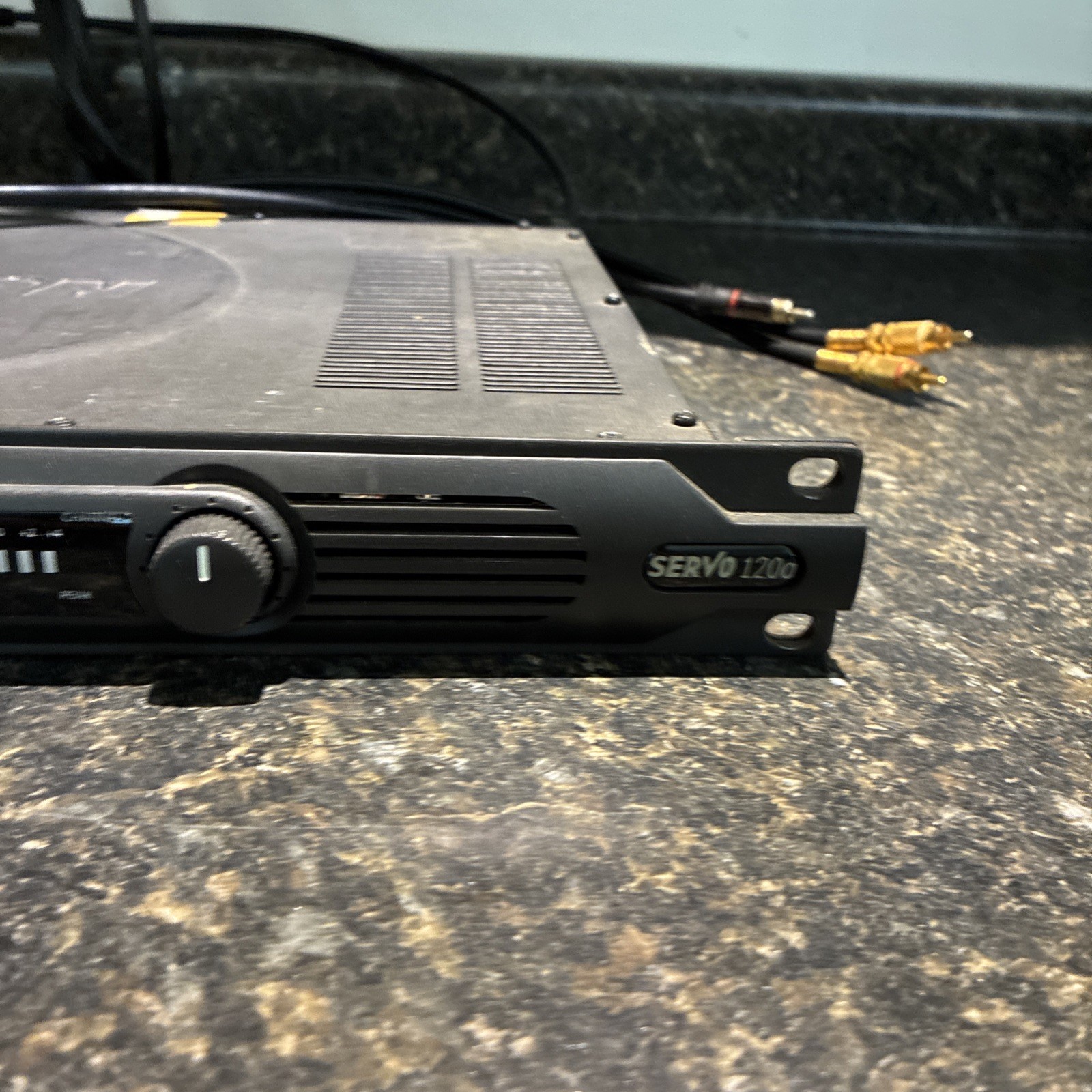 Samson Servo 120a Power Amplifier