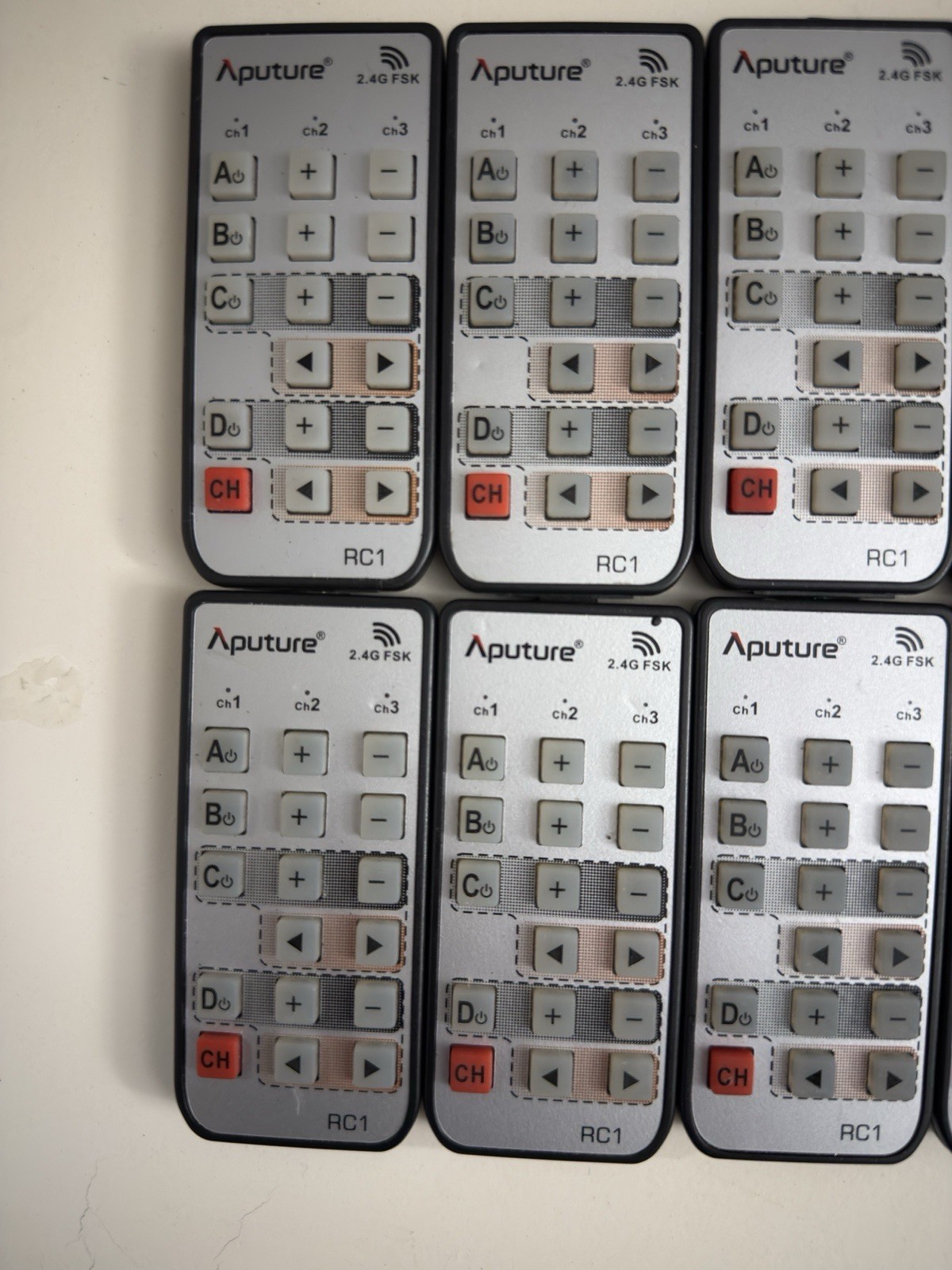 Aputure Model Number # RC1 Silver/Black Remote Controls Read Description