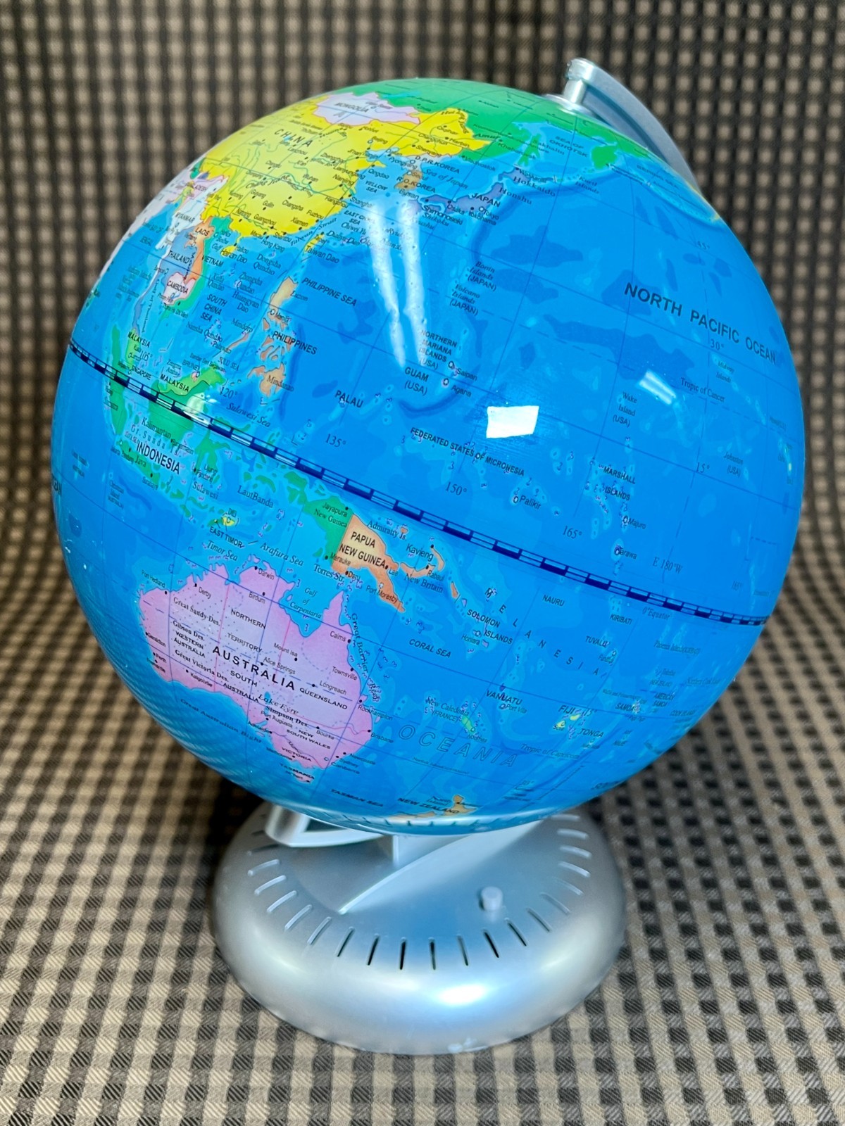 Illuminated 8" World Globe Desk Table Top Lamp Night Light Educational Plastic