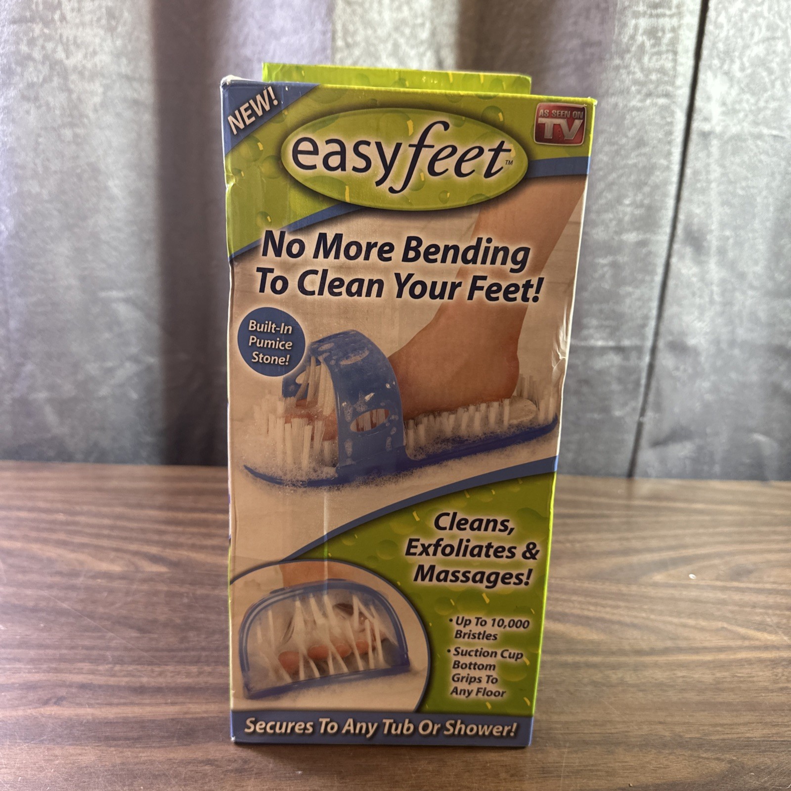 EASY FEET - Cleans Exfoliates and Massages - As Seen On TV.   Brand New In Box