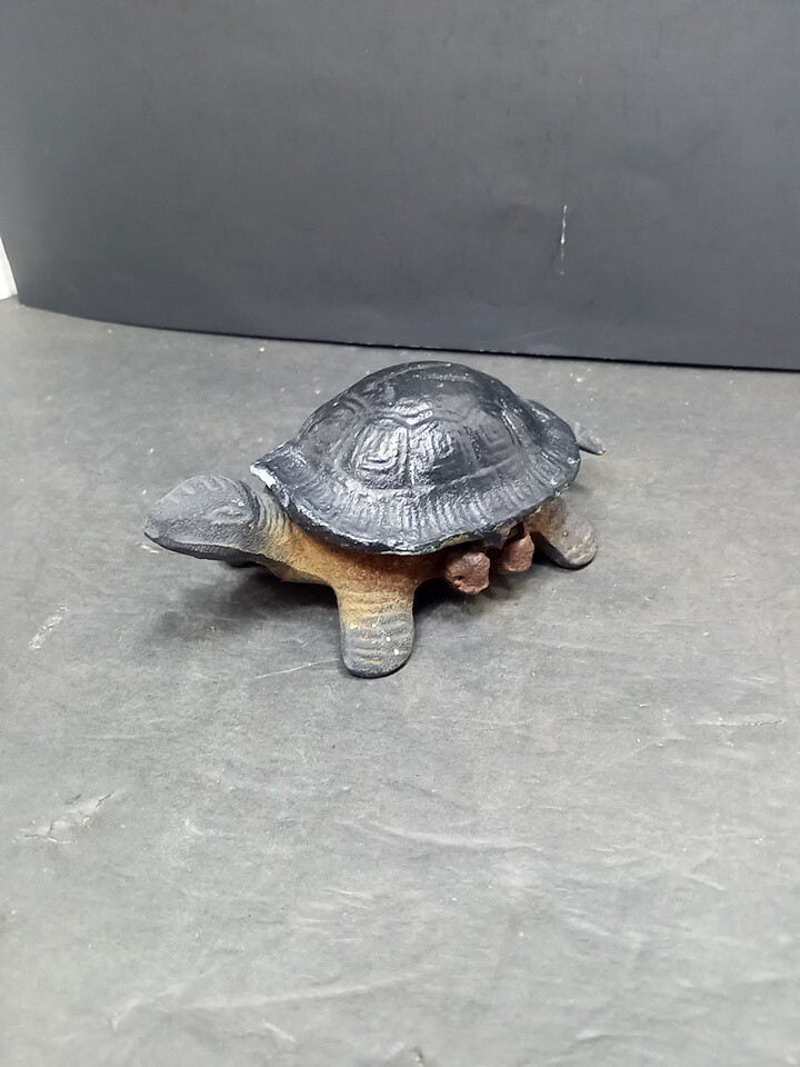 ❤️ Cast Iron Turtle Hide A Key Indoor Outdoor  Spare Key Holder. Hinge Broke