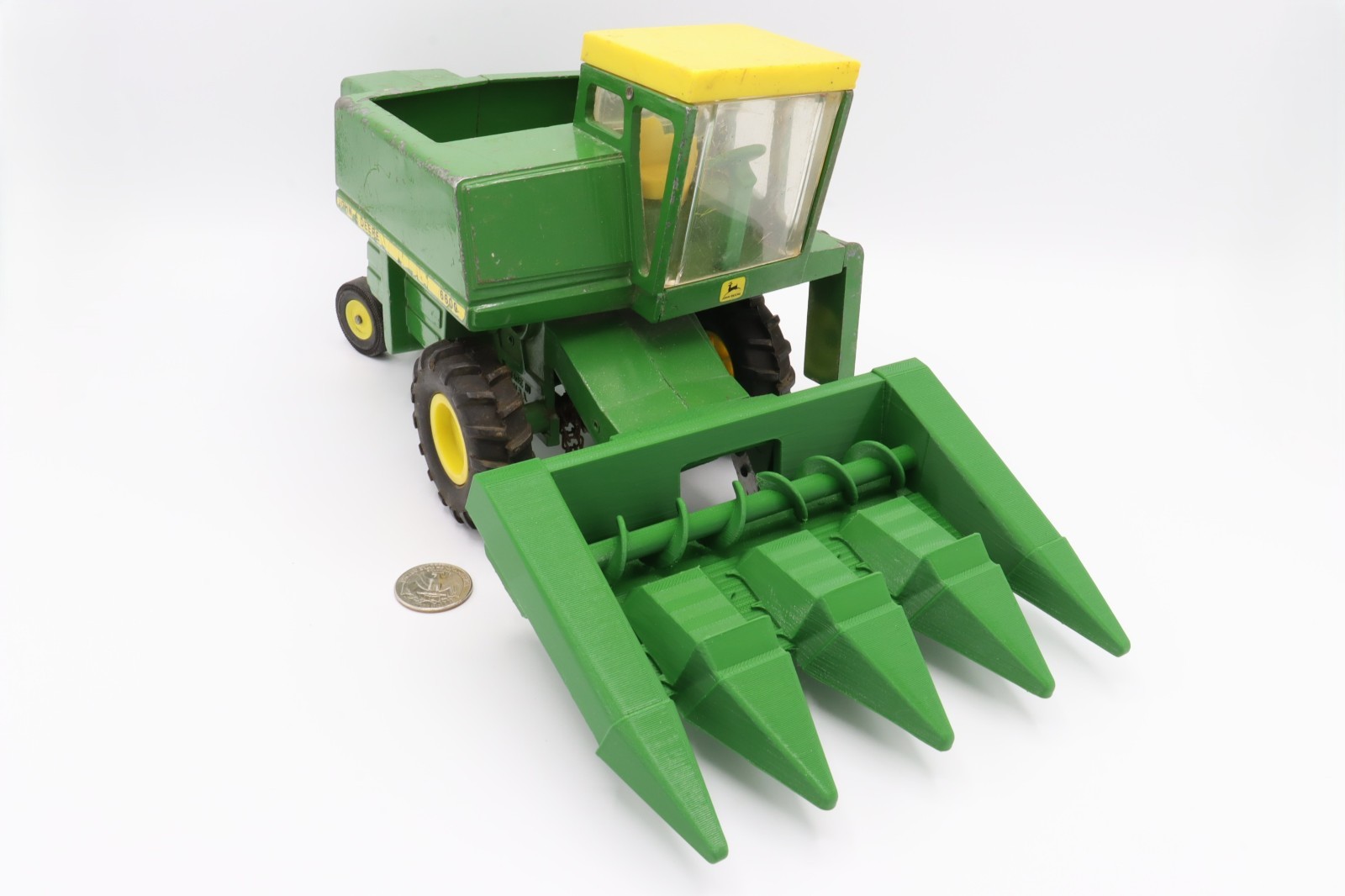 No. 443 Four-Row Corn Head - Ertl - For John Deere 6600 Combine - 1970s