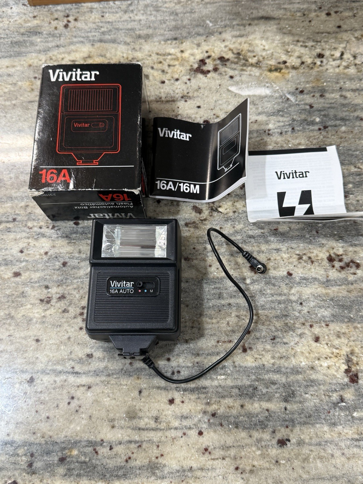 Vintage Vivitar 16A Automatic Flash With Box And Documents