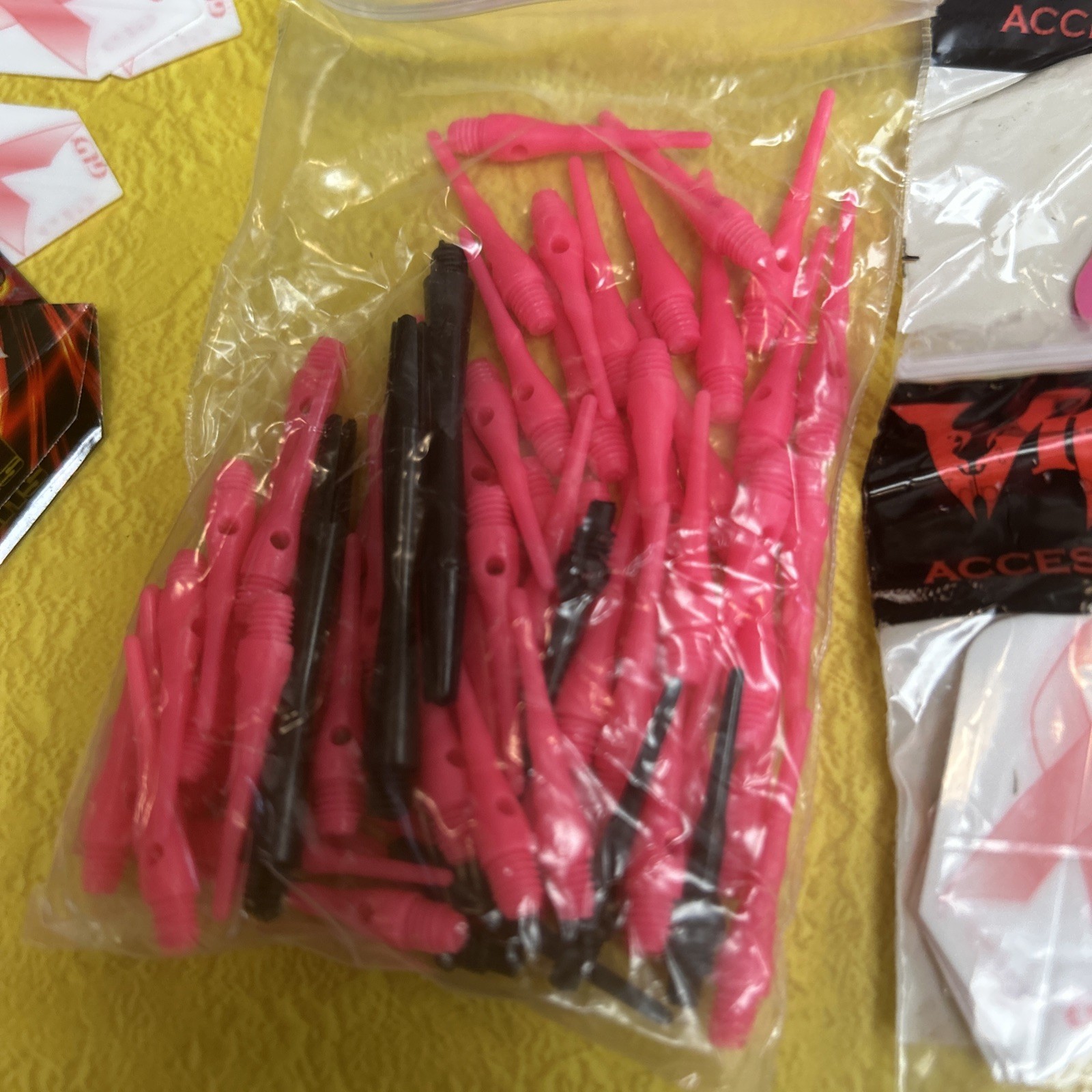 GLD Viper Pink Darts Set With Accessories
