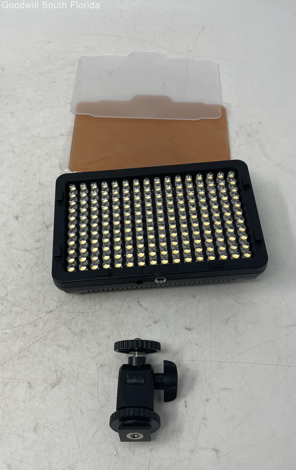 Craphy PT-176S Black Adjustable Photo Fill LED Video Light Not Tested