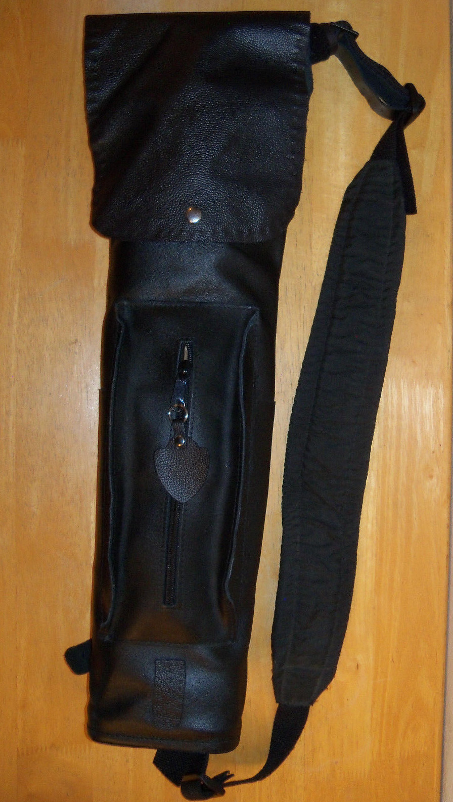RAMBO 2 MOVIE REPLICA-LEATHER QUIVER, HOYT