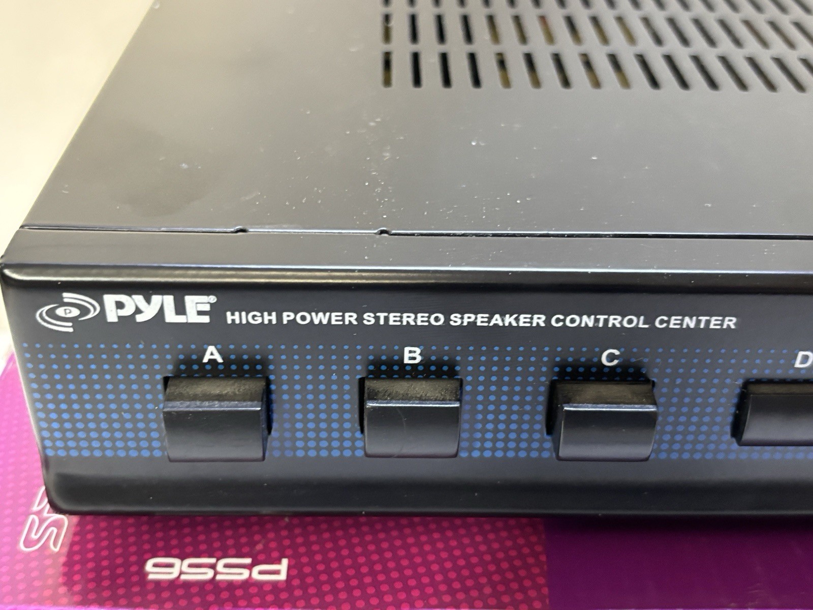 Pyle PSS6 High Power Stereo Speaker Selector 100W per Channel + Instructions Box