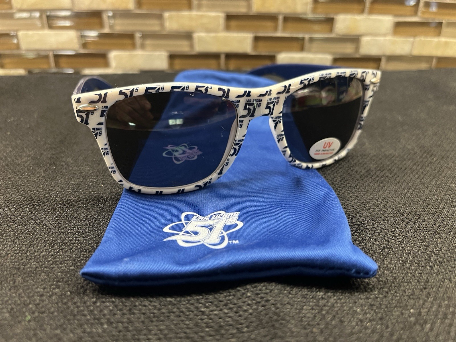 Rare Las Vegas 51’s Minor League Baseball Team Sunglasses w/ Drawstring Bag! NEW