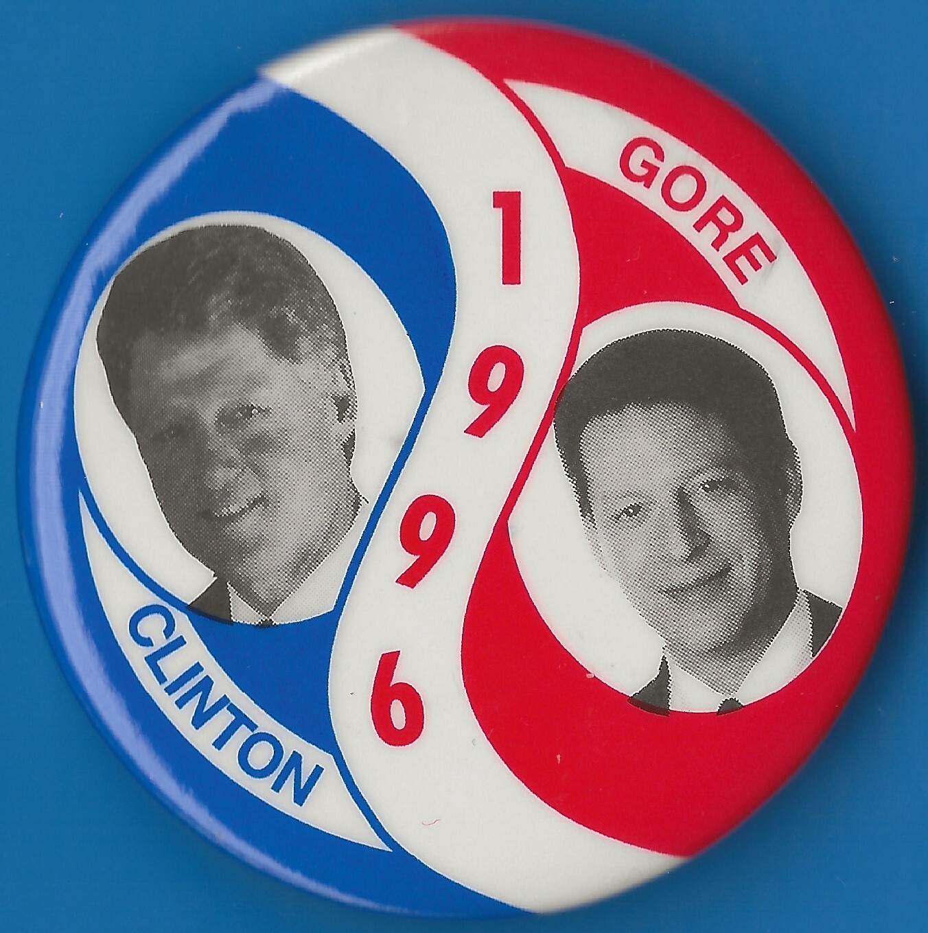 1996 Bill Clinton & Al Gore - 2.25" / Presidential Campaign Button(Pin30)
