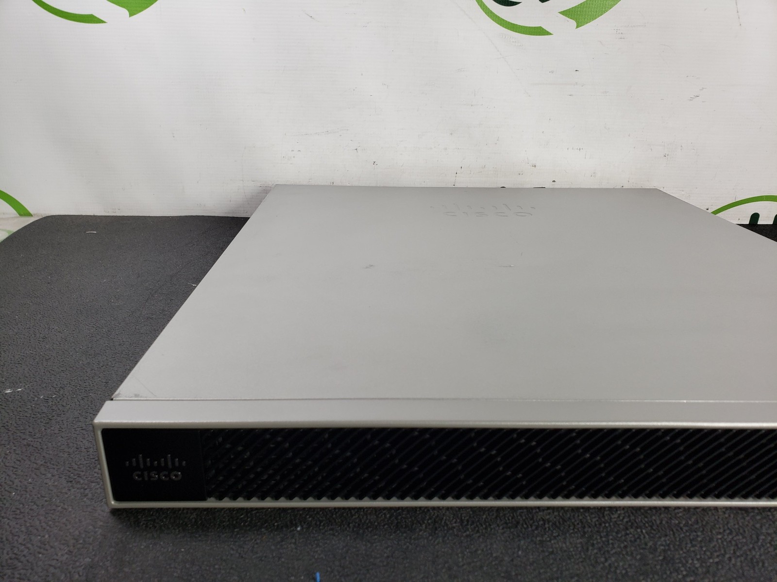Cisco ASA5555-X Adaptive Security Appliance