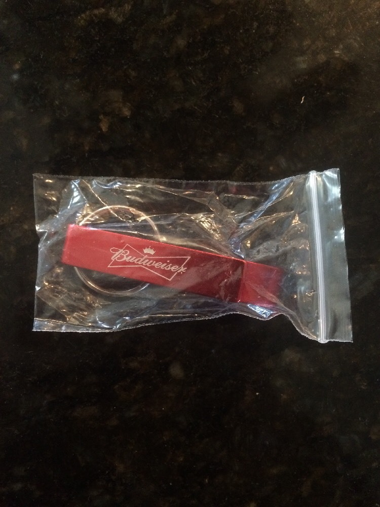Budweiser Iconic Official Licensed Aluminum Bottle Opener Key Ring - New  F / S