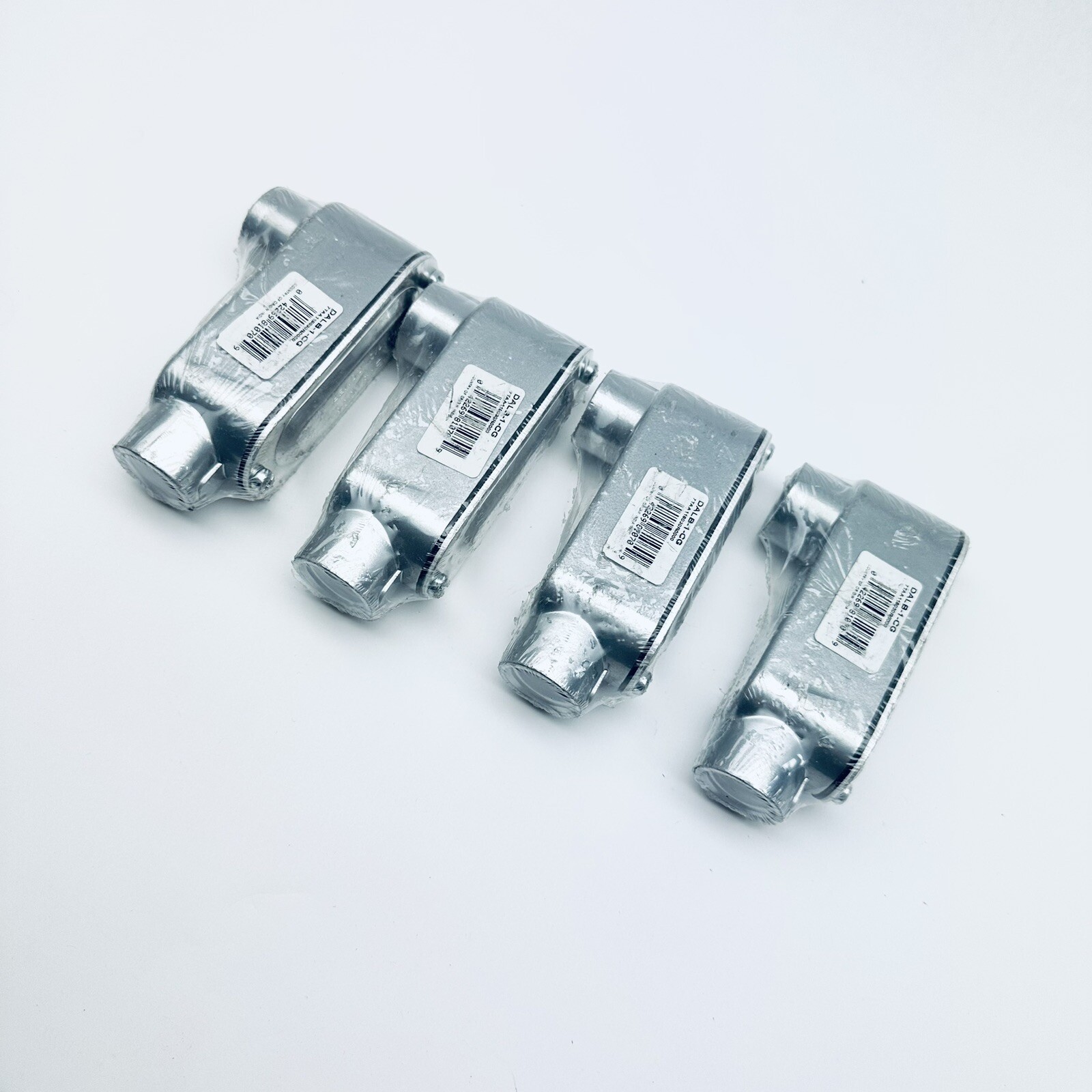 LOT OF 4, DALB1CG - 1/2" TYPE LB, RIGID, ALUMINUM 90° CONDUIT BODY, CVR & GASKET