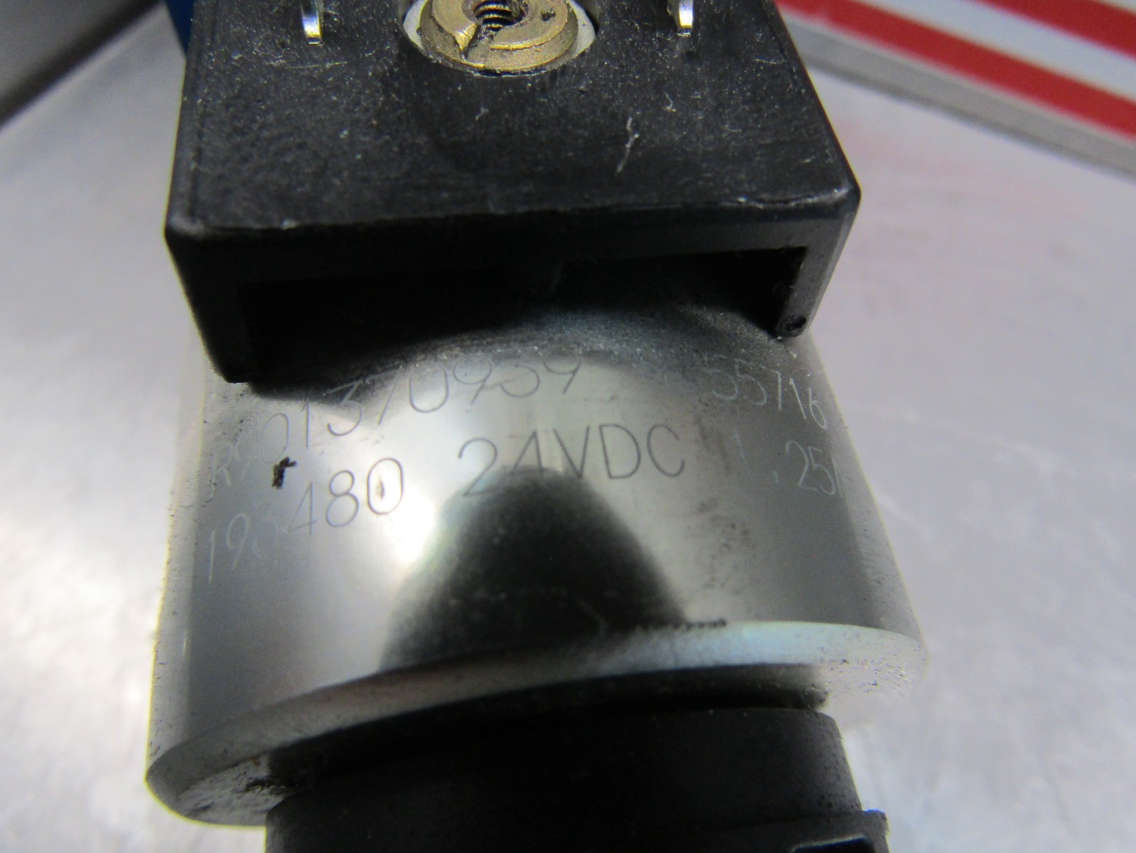Rexroth 4WE 6 D62/EG24N9K4 Directional Valve