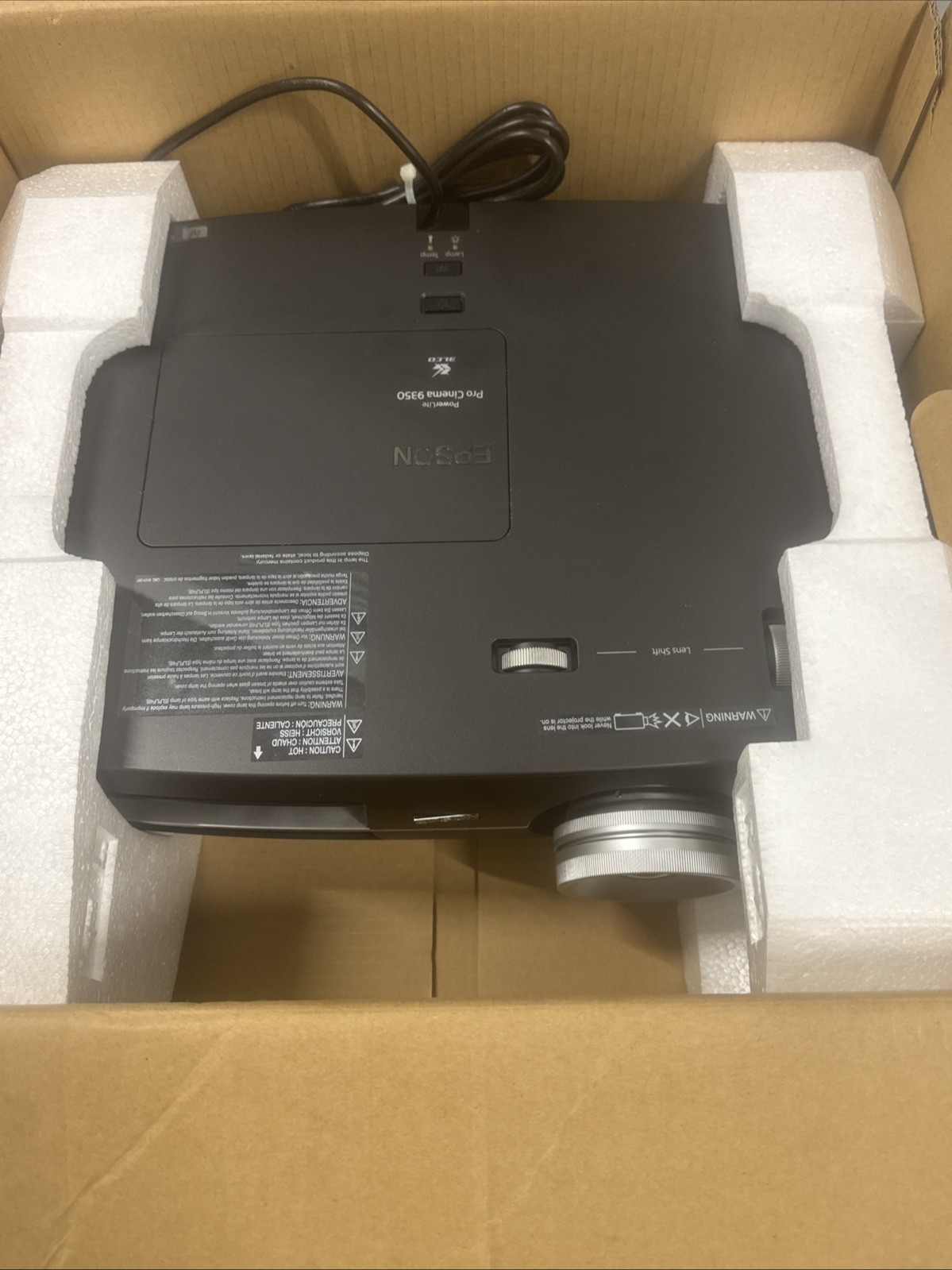 Epson PowerLite Pro Cinema 9350 Projector Working