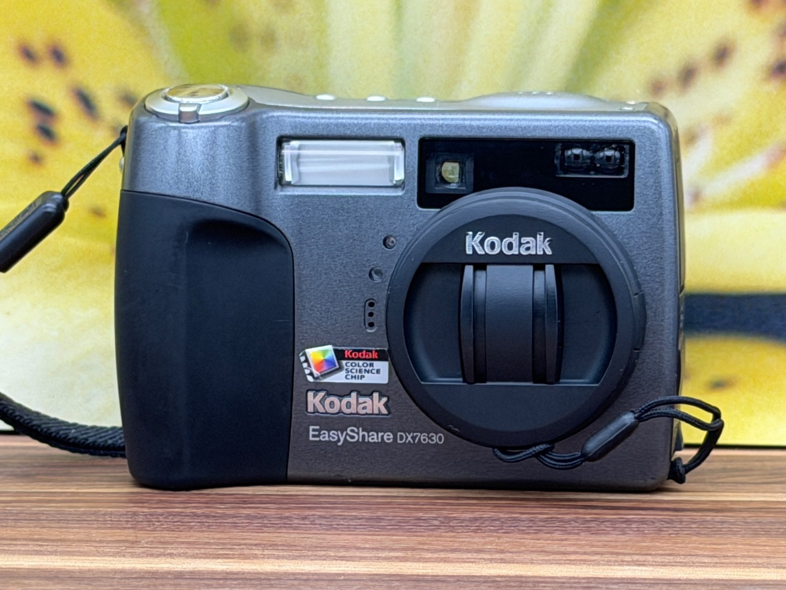 Kodak EasyShare DX7630 6.1MP Vintage Digicam Bundle 2GB SD Card Tested LCD Note